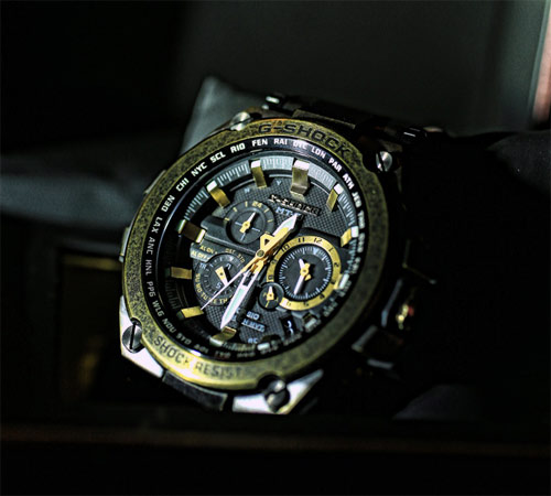 Casio G-Shock MTG-S1000BS выпустят всего 500 штук Casio G-Shock MTG-S1000BS выпустят всего 500 штук