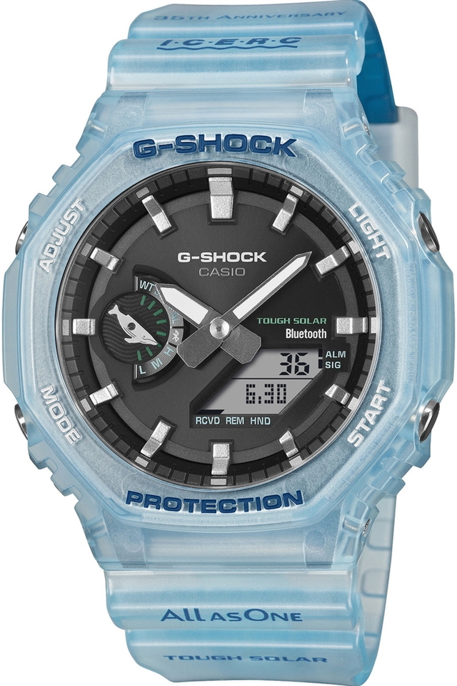 Casio выпустила прозрачные G-SHOCK и BABY-G ICERC с сине-морским градиентом