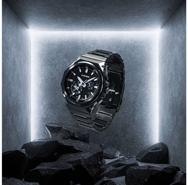 Casio представила полностью черный G-SHOCK G-STEEL GST-B1000BD