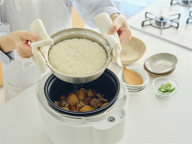 siroca добавила в Ouchi Chef Cooker высокое давление 100 кПа и одновременную готовку двух блюд