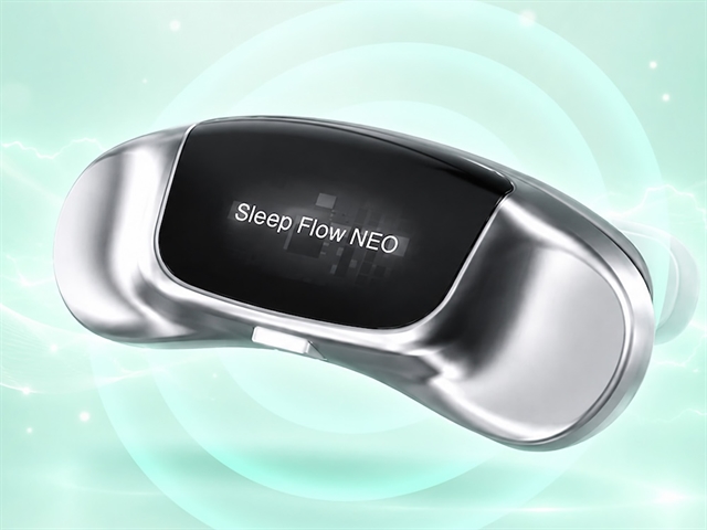Sleep Flow NEO крепится под подбородком и подавляет храп электрической стимуляцией