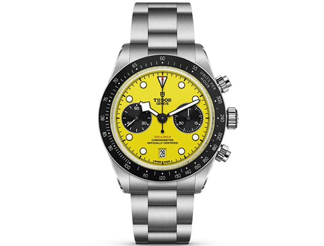 Tudor представила Black Bay Chrono 39 Bumblebee с ярко-желтым циферблатом