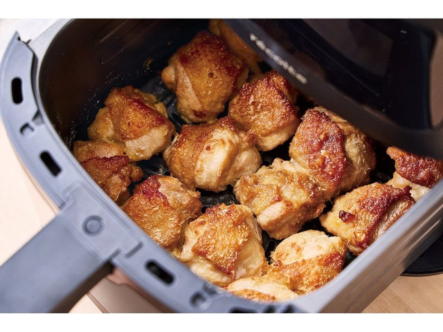 Recolte представила Air Oven 4L с подсветкой и окном в дверце