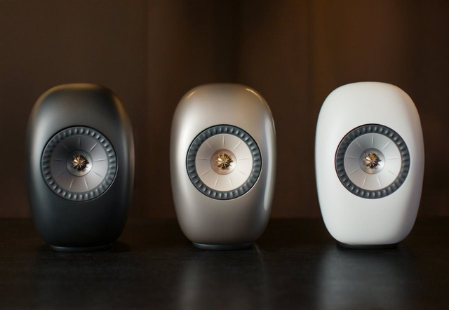 KEF представила активные колонки LS LUXE, созданные вместе с Россом Лавгроувом