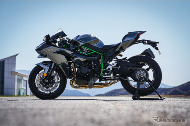 Kawasaki обновила Ninja H2 Carbon и готовит японский запуск весной 2027 года
