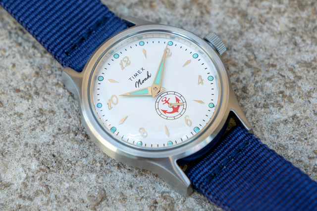 Noah и Timex выпустили MK1 Anchor с красным якорем на циферблате