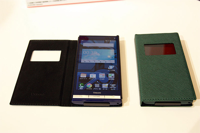 японский смартфон Kyocera URBANO V01 au KDDI японский смартфон Kyocera URBANO V01 au KDDI