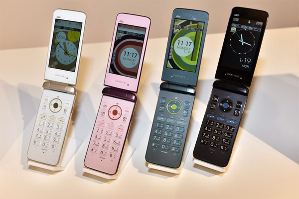 японский телефон Kyocera GRATINA2 японский телефон Kyocera GRATINA2