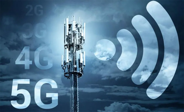 Из-за полного отключения сетей 3G на территории Японии при нахождении в роуминге абоненты российскиого Мегафона, равно как и многих других зарубежных сотовых операторов, внезапно потеряли возможность совершать обычные голосовые вызовы.