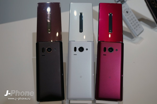 японский android телефон-раскладушка Sharp Aquos K SHF32 японский android телефон-раскладушка Sharp Aquos K SHF32