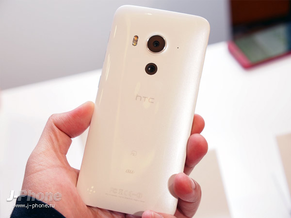 смартфон HTC J Butterfly HTV31 смартфон HTC J Butterfly HTV31