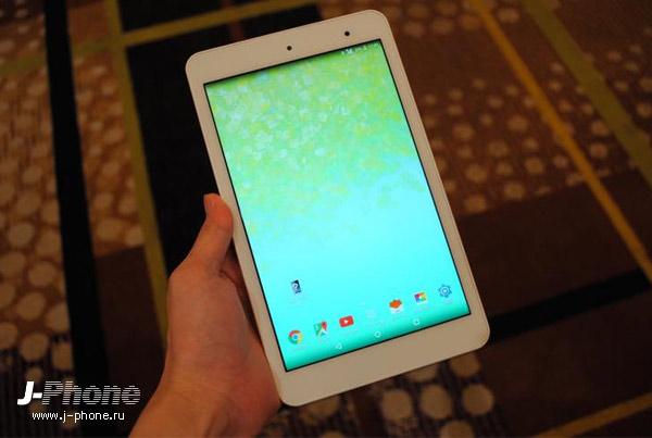 японский планшет Kyocera Qua tab 01 японский планшет Kyocera Qua tab 01