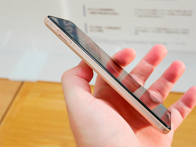 Sharp AQUOS sense5G